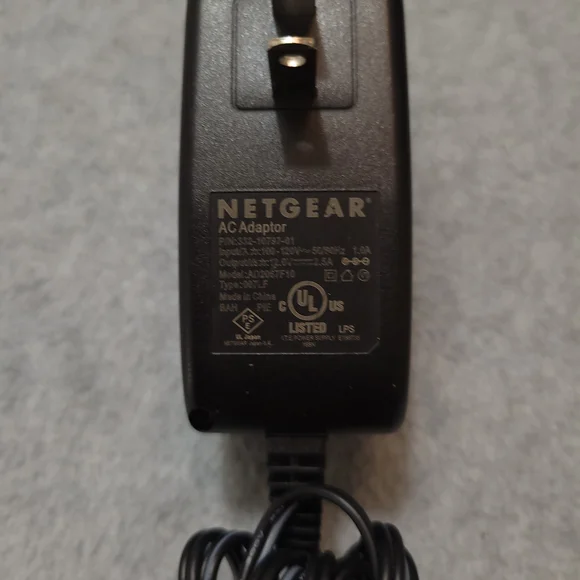 NETGEAR WiFi Router AC2600 - Picture 4 of 9